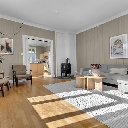 Lovely City Center Apartment With Amazing Views And Free Parking! Tromsø Exterior foto