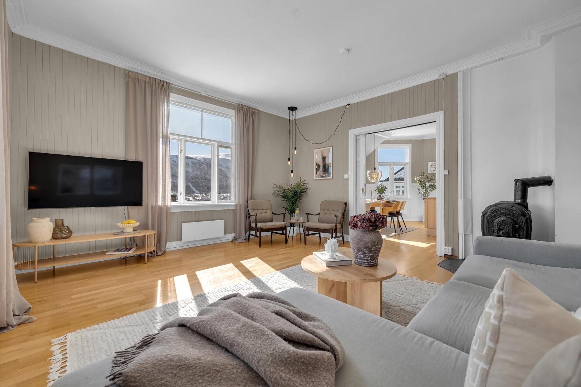 Lovely City Center Apartment With Amazing Views And Free Parking! Tromsø Exterior foto